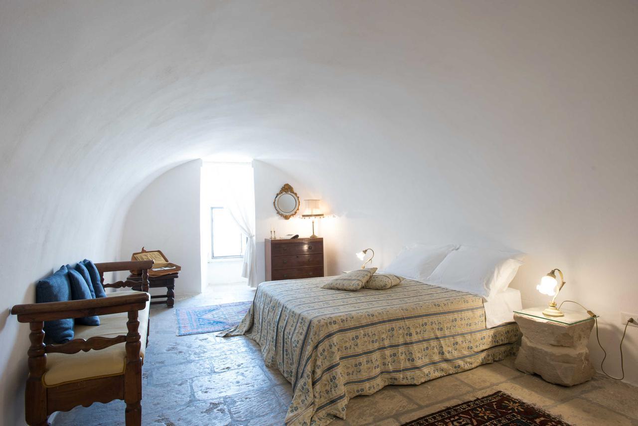 Castello Di Casamassella Bed & Breakfast Luaran gambar